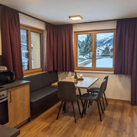 Apartmán Am Roemerweg - Sankt Anton am Arlberg